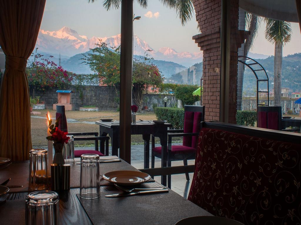 Royal Palm Resort Pokhara Exterior photo