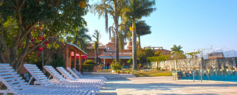 Royal Palm Resort Pokhara Exterior photo